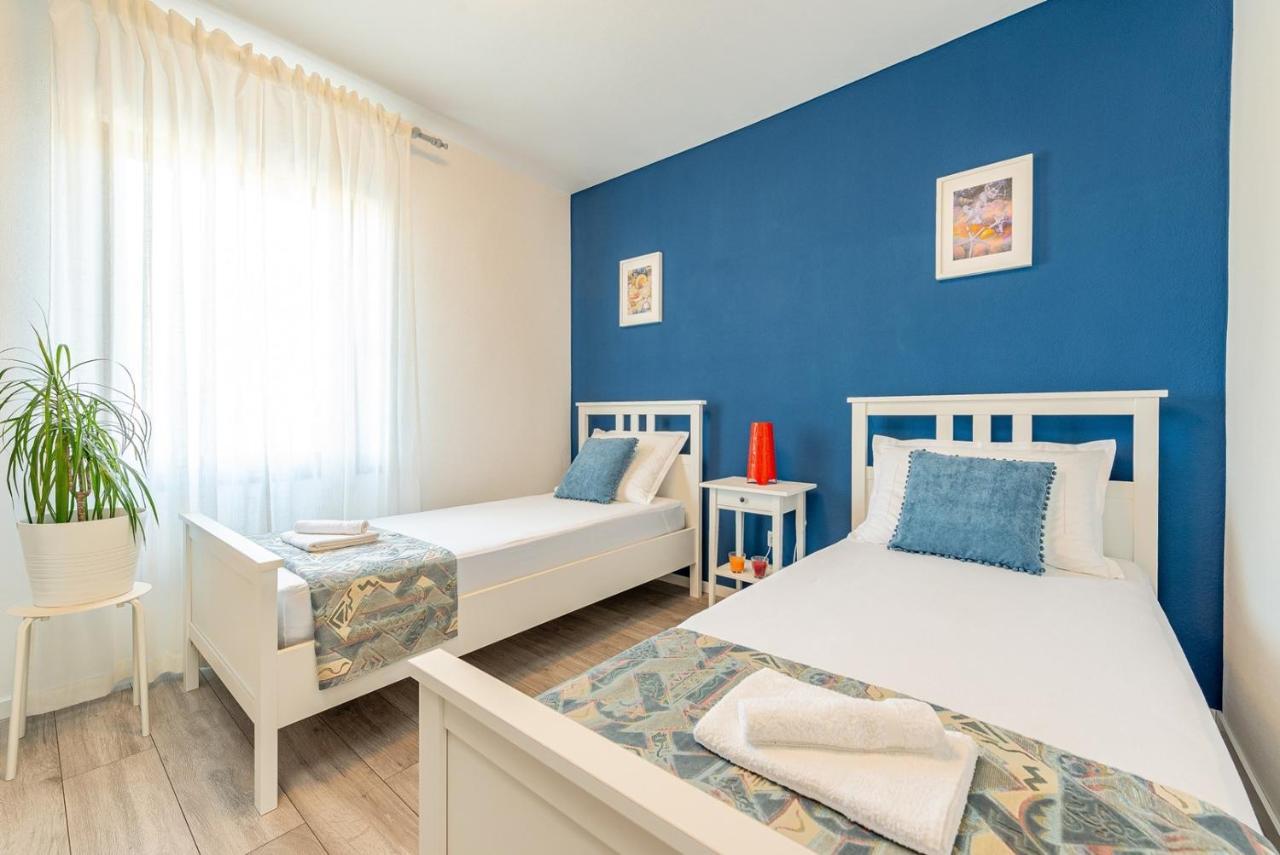 Apartment Bo&Dy With Private Pool Rogoznica Kültér fotó